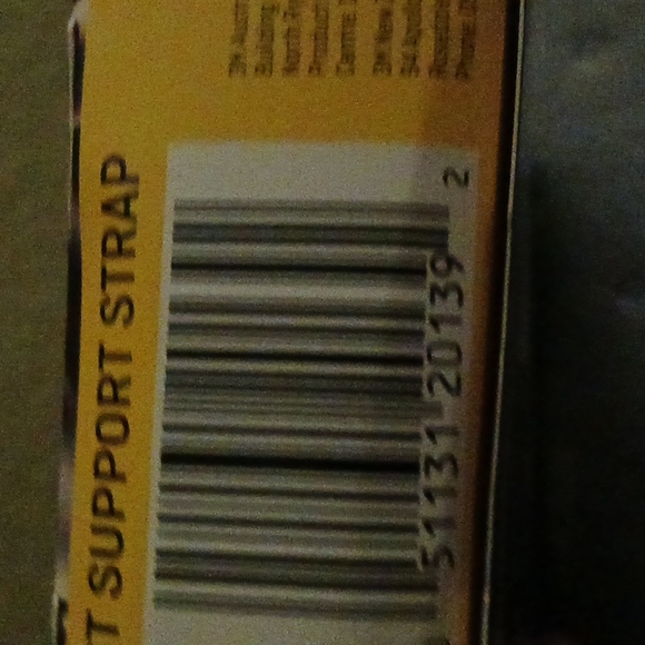 NWT 3M IN BOX WRIST SUPPORT - Picture 3 of 8